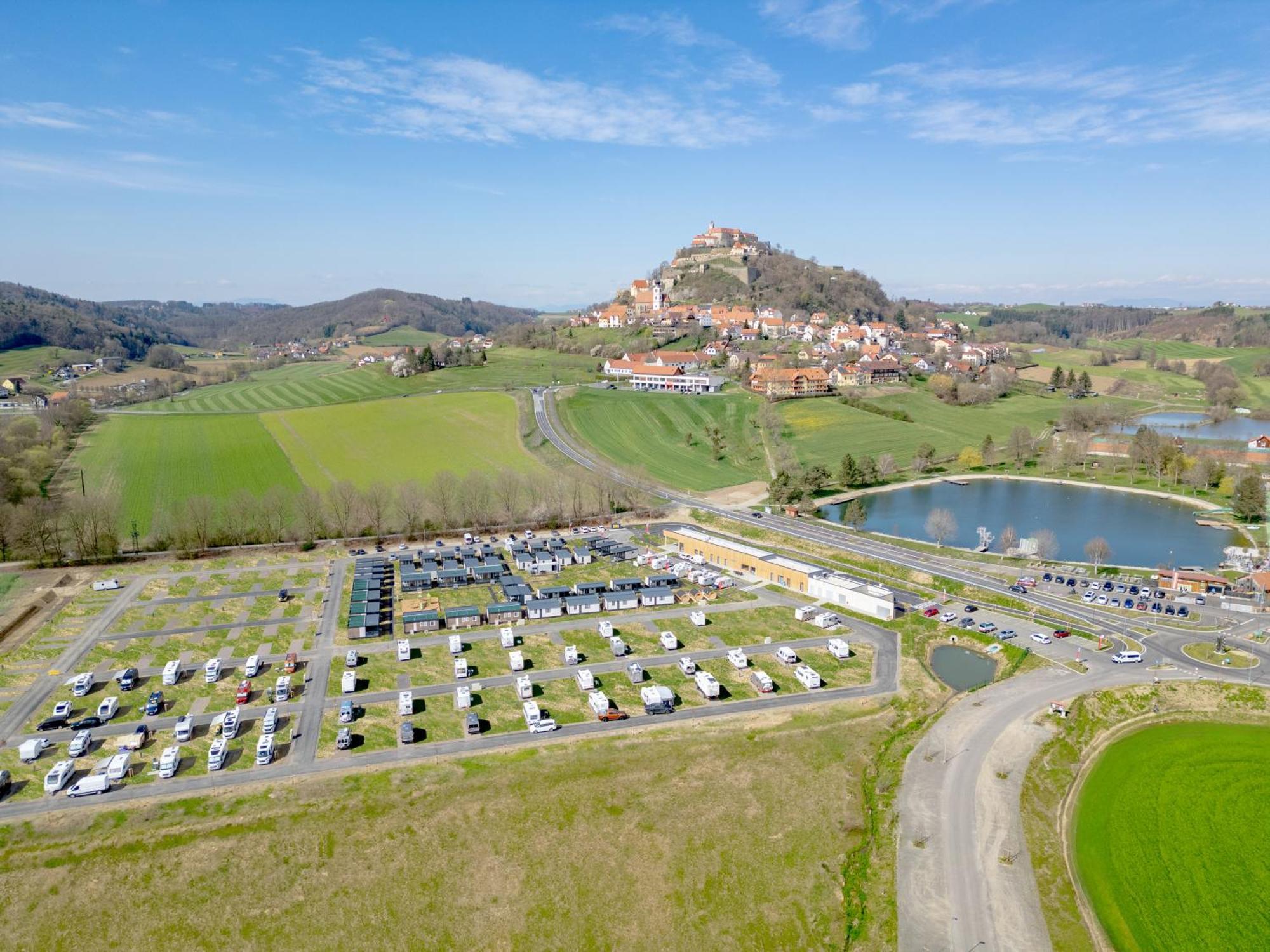 Camping Resort Riegersburg Bagian luar foto