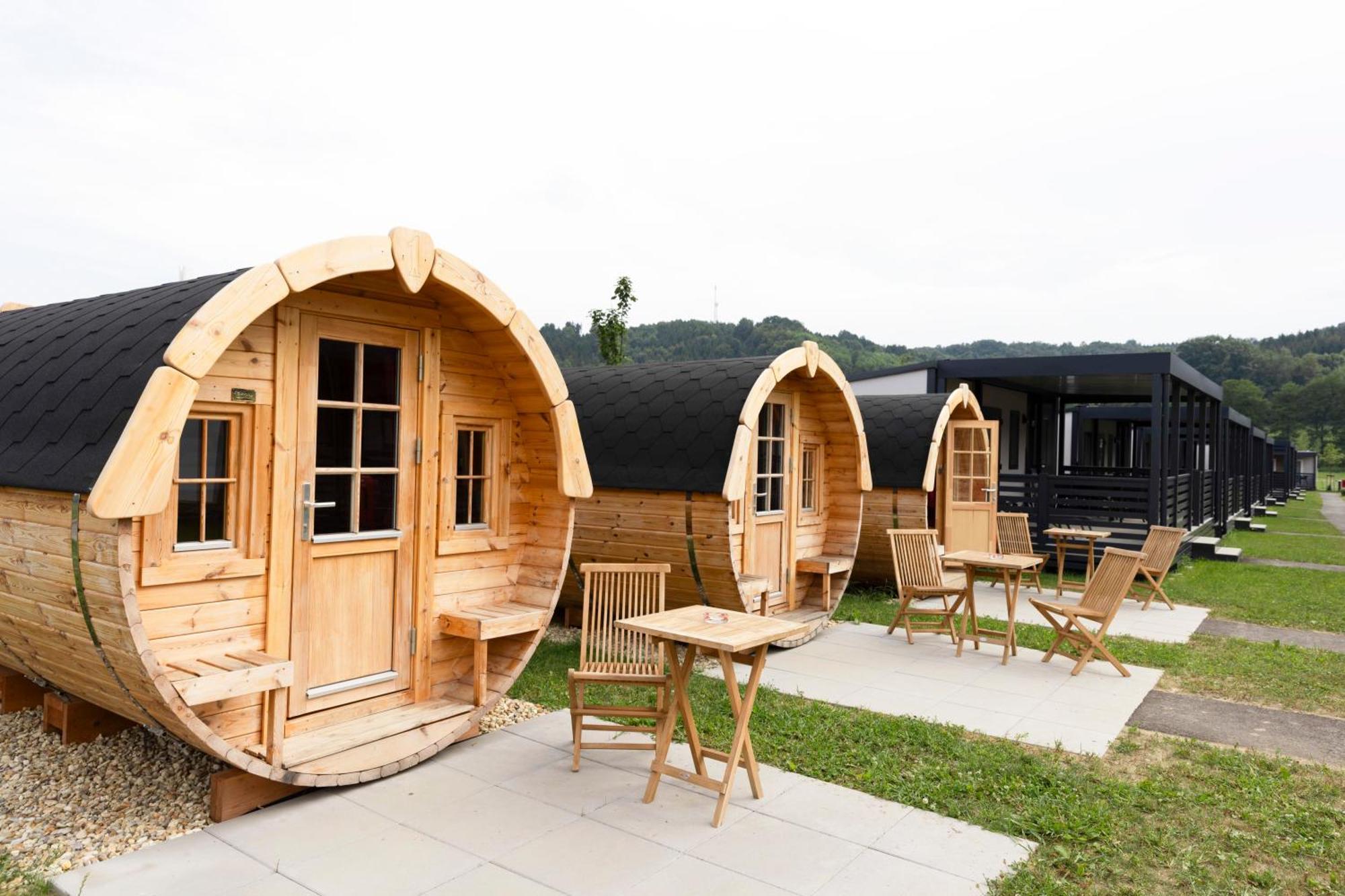 Camping Resort Riegersburg Bagian luar foto